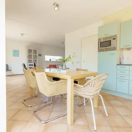 Holiday home Kruisweg *