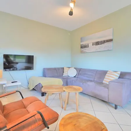 Kruisweg Holiday home *